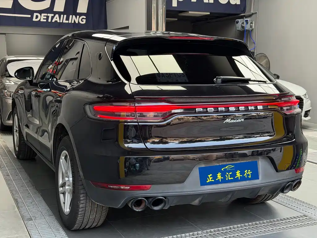 Porsche Macan 2.0T