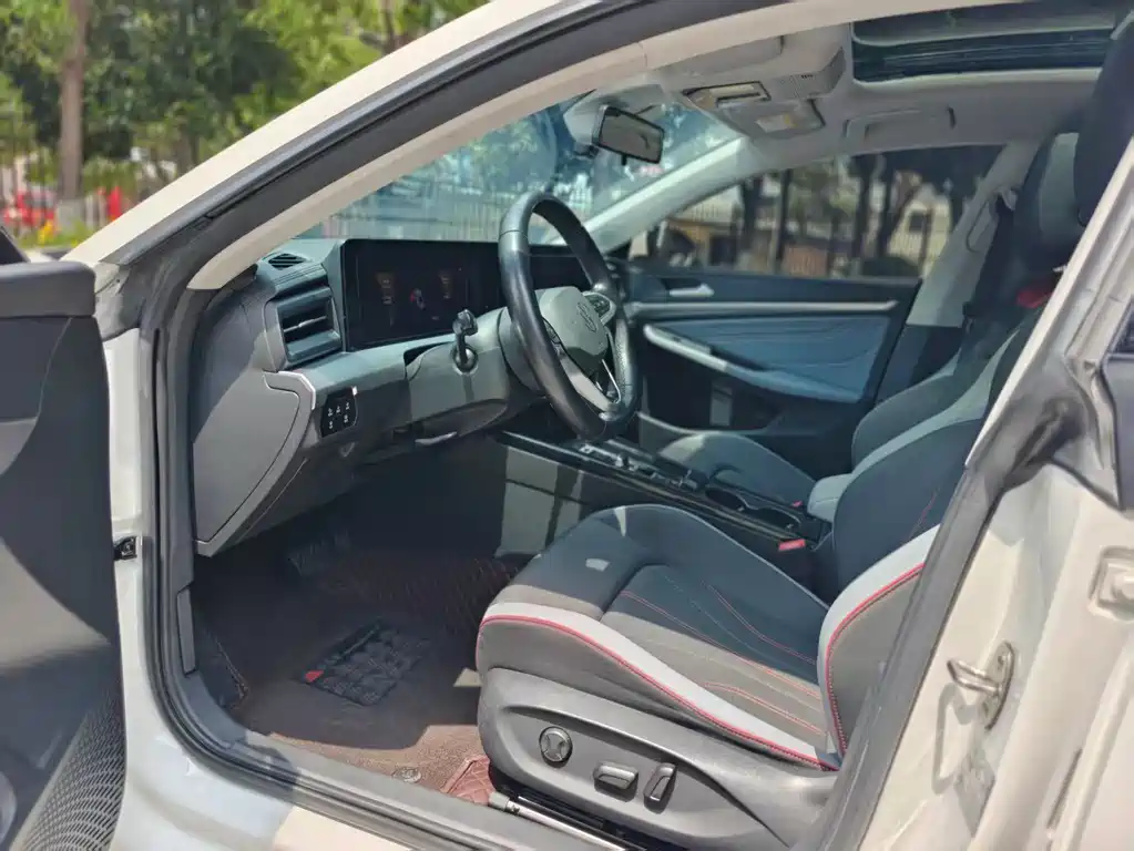 Volkswagen Lingdu 2022 Lingdu L 280TSI DSG Cool & Spicy Edition