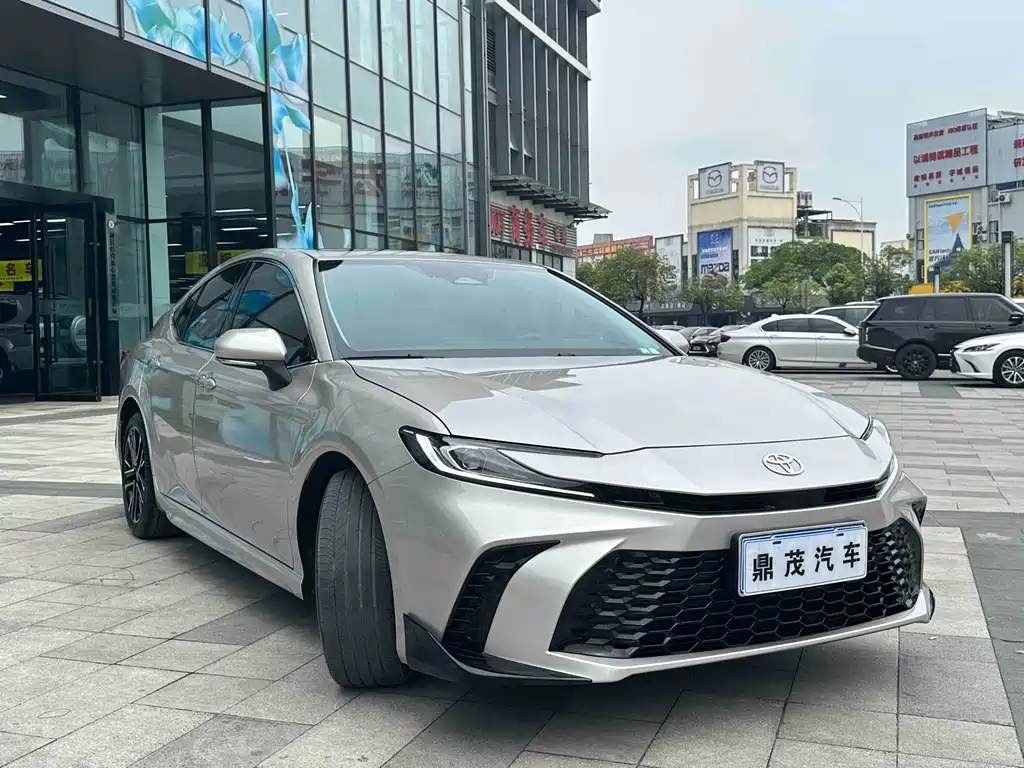 Camry 2026 Dual Engine 2.0HSE Sport Lite Edition