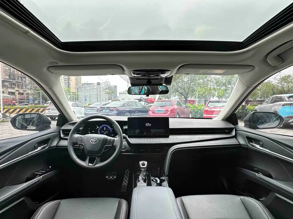 Camry 2026 Dual Engine 2.0HSE Sport Lite Edition