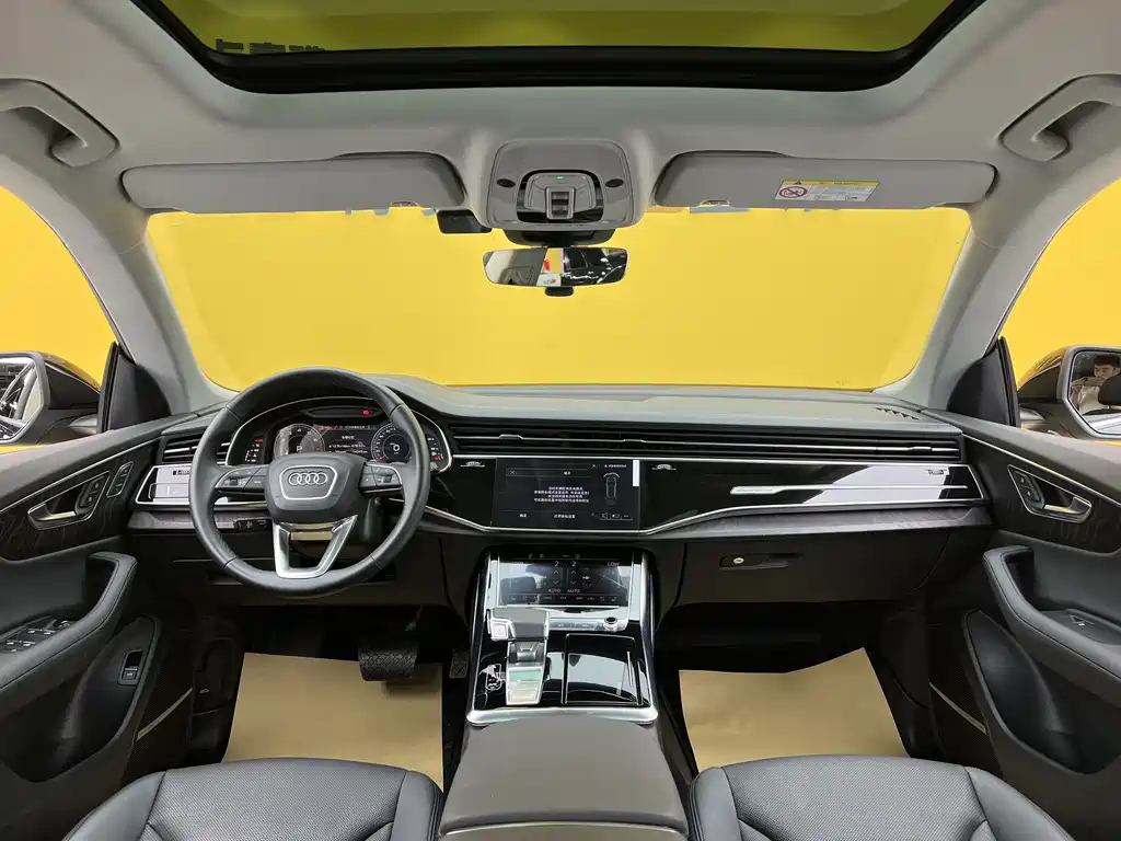 Audi Q8 2023 55 TFSI Luxury Dynamic Edition