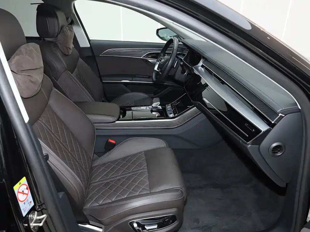 Audi A8 L 50 TFSI quattro