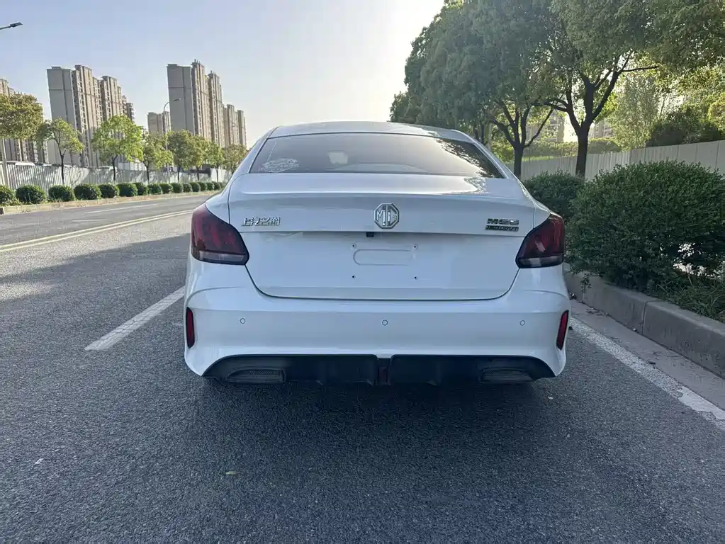MG5 2021 180DVVT CVT Youth Fashion Edition