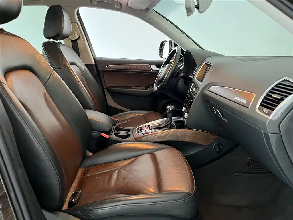 Audi Q5 2016 40 TFSI Comfort