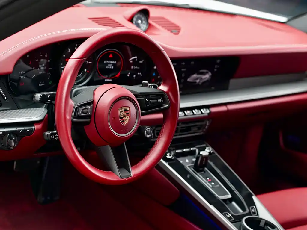 Porsche 911 2023 Carrera 3.0T