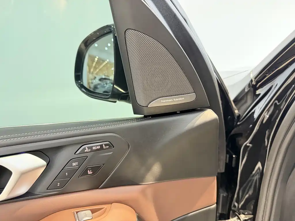 BMW X7 2021 xDrive40i Premium Luxury Package
