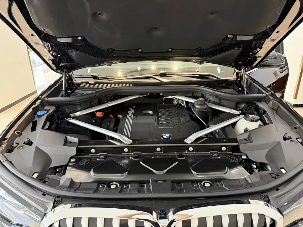 BMW X7 2021 xDrive40i Premium Luxury Package