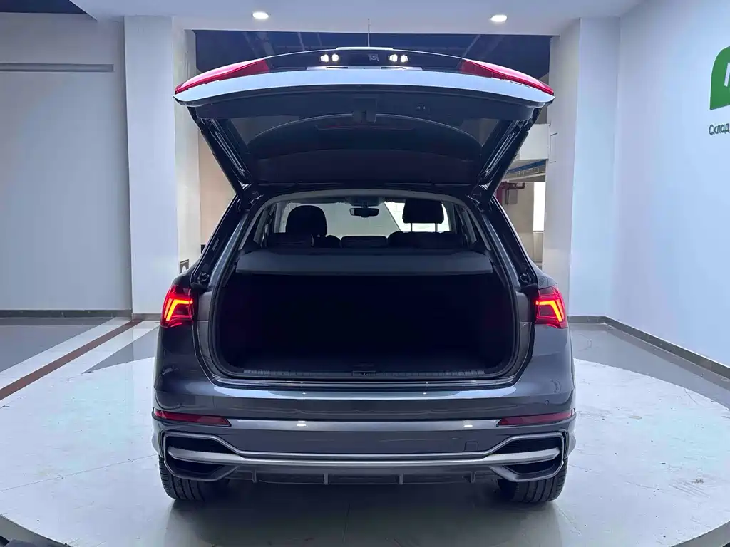 Audi Q3 2022 35 TFSI Sporty Dynamic Edition