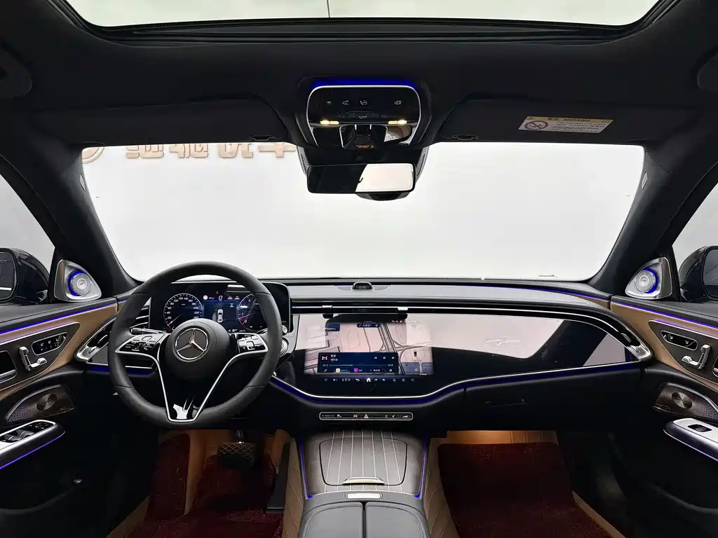 Mercedes-Benz E-Class 2025 E 300 L Luxury
