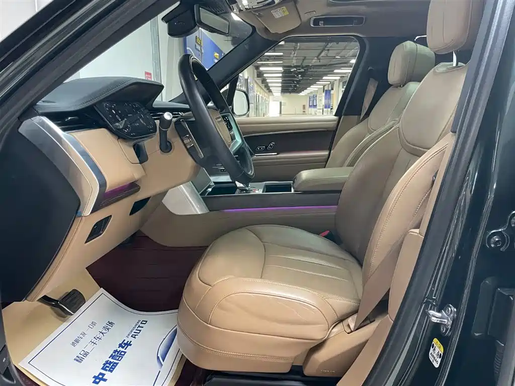 Range Rover 2024 3.0 L6 400PS Extended Edition Seven-Seater