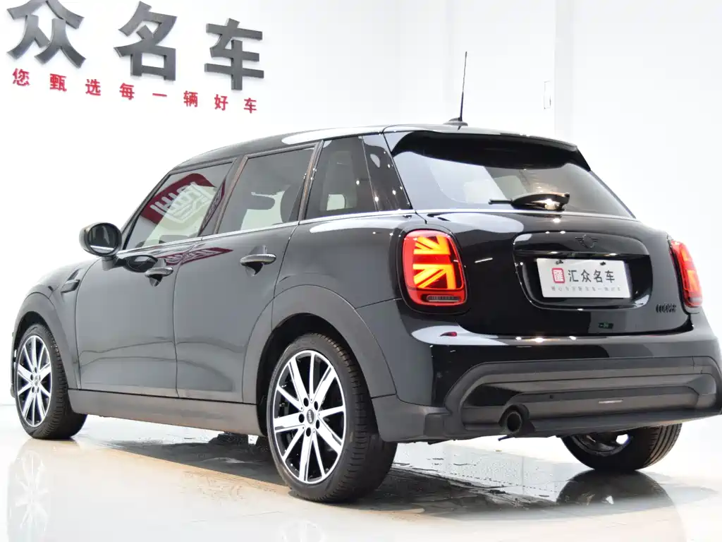MINI 2023 1.5T Cooper Artist 5-Door
