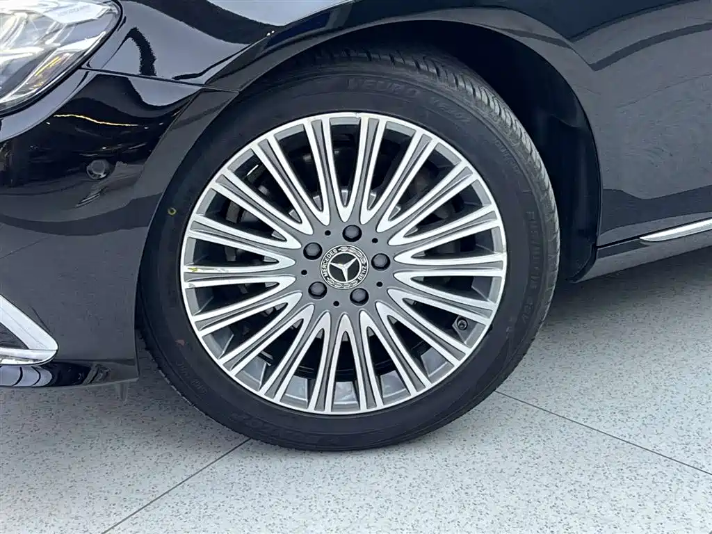 Mercedes-Benz E-Class 2021 E 300 L Luxury