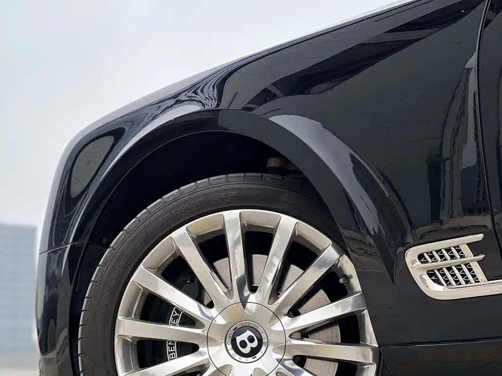 Bentley Mulsanne 2017 6.8T Long Wheelbase Edition