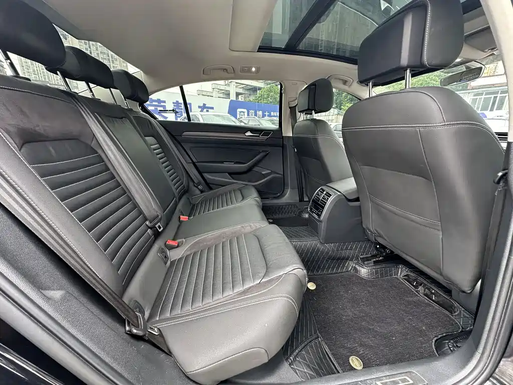 Volkswagen Magotan 2020 330TSI DSG Leading