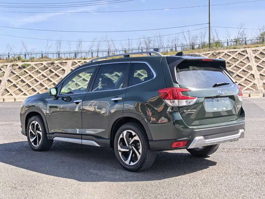 Subaru Forester 2024 2.5i AWD Premier EyeSight