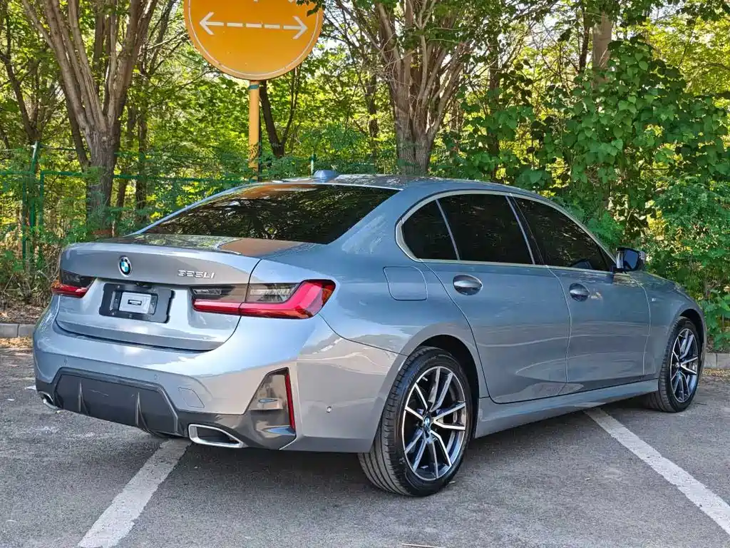 BMW 3 Series 2023 325Li M Sport