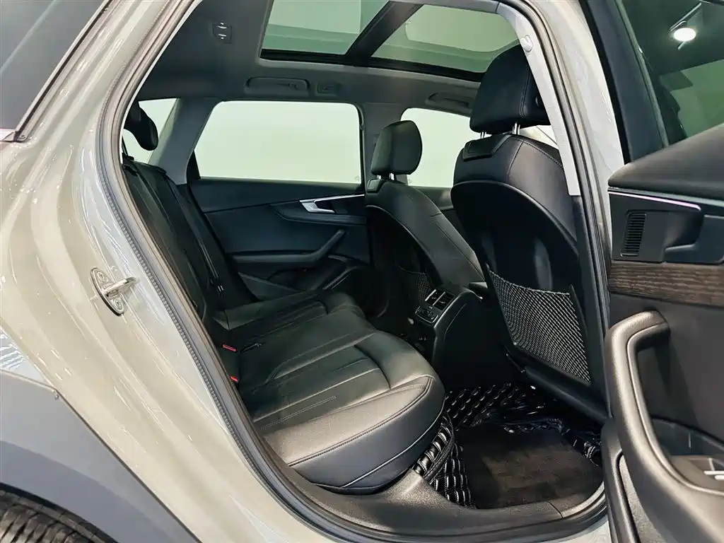 Audi A4 allroad quattro 2022