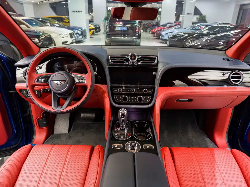 Bentley Bentayga 2021 4.0T V8