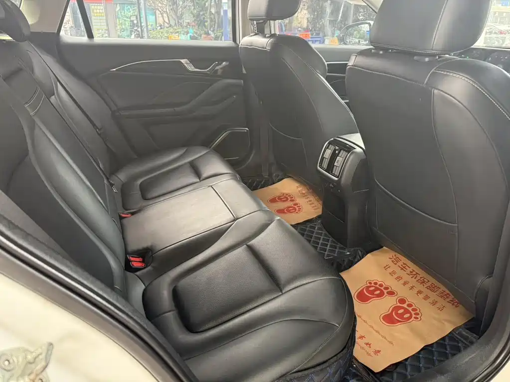 Bestune B70 2021 1.5T Automatic Lexiang Edition