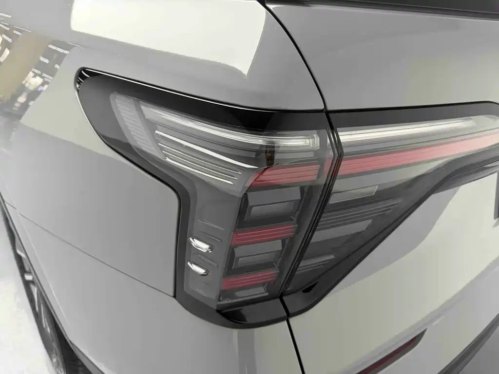 2023 Ford Edge L 2.0T EcoBoost 2WD 7-Seater Luxury