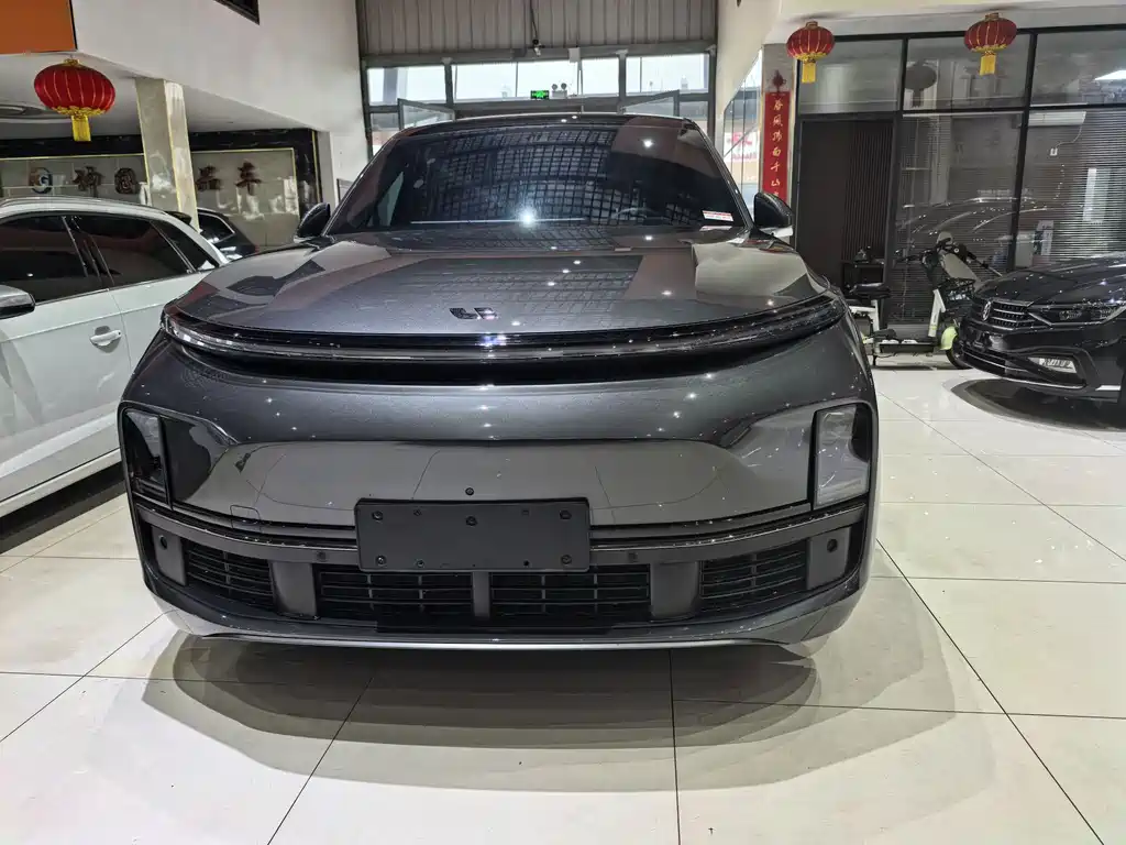 Li Auto L8 2023 Pro