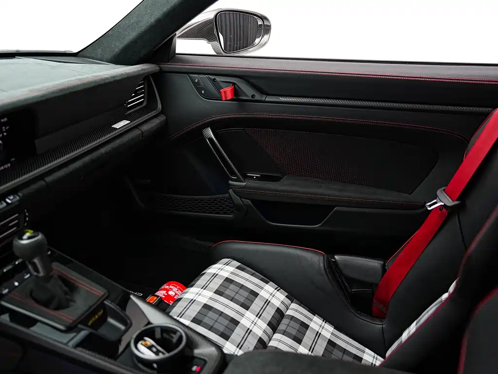 Porsche 911 2024 GT3 RS 4.0L