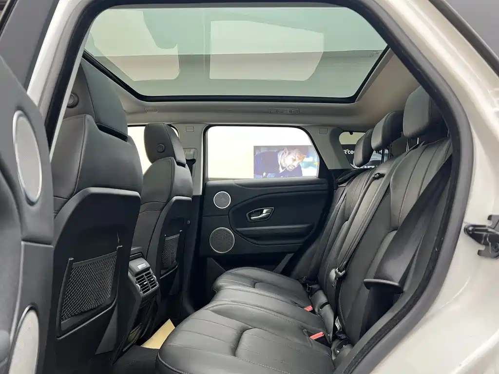 Range Rover Evoque 2018 240PS SE Dynamic Edition