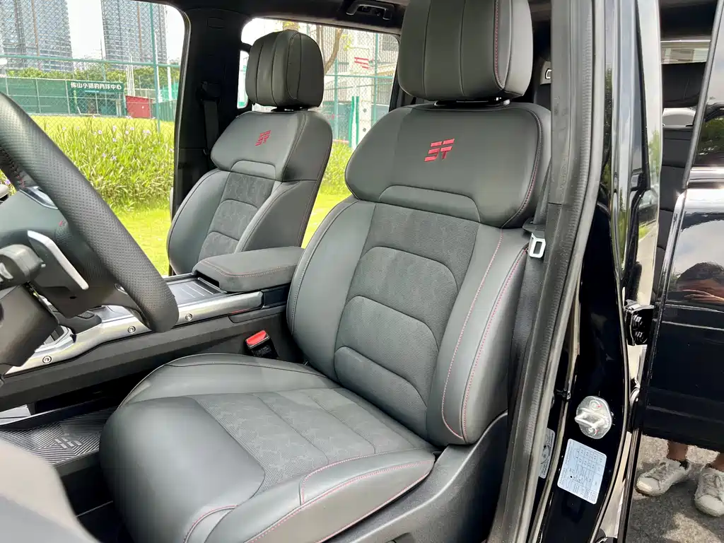 Jetour Traveler 2023 2.0T 4WD Cross PRO+