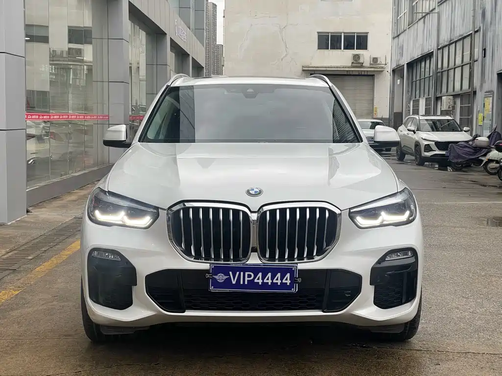 BMW X5 2020 xDrive30i M Sport Package