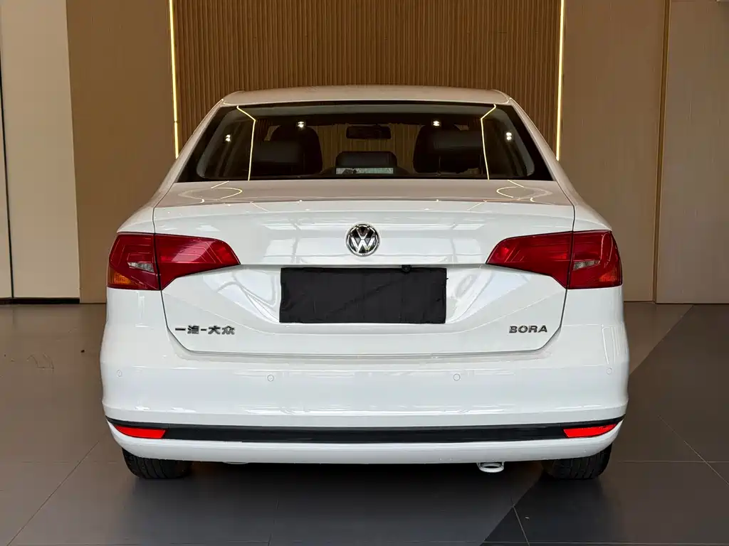Volkswagen Bora 2018 1.5L Automatic Style
