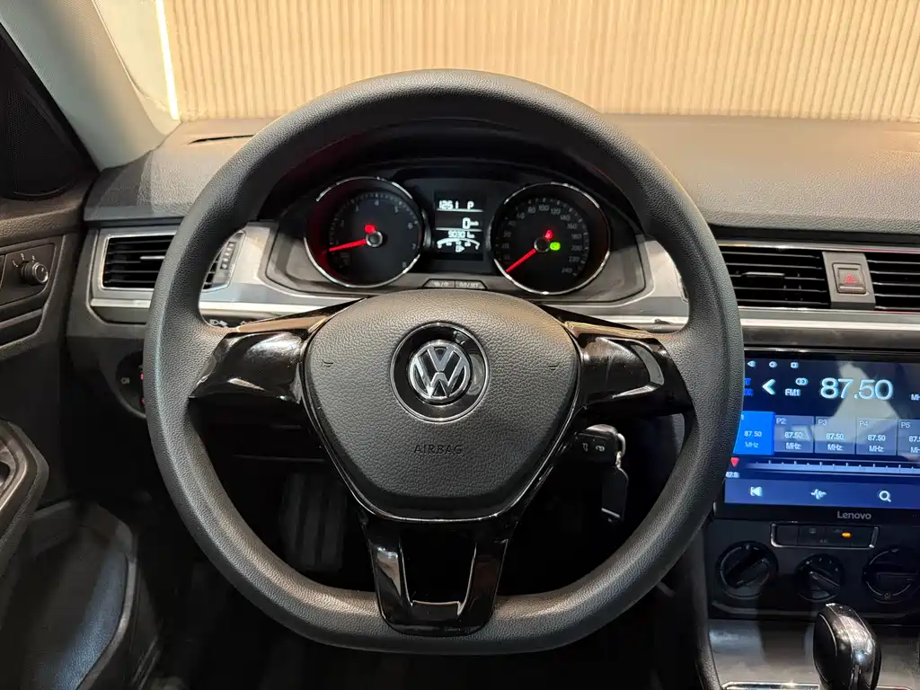 Volkswagen Bora 2018 1.5L Automatic Style