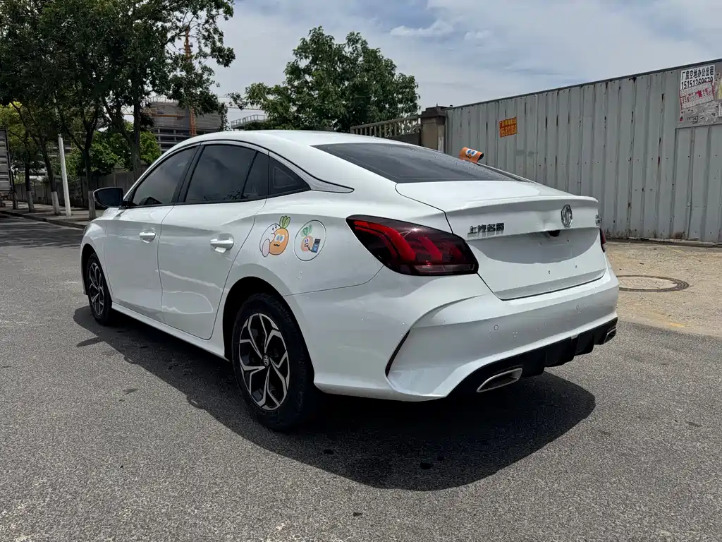 MG5 2021 180DVVT CVT Youth Fashion Edition