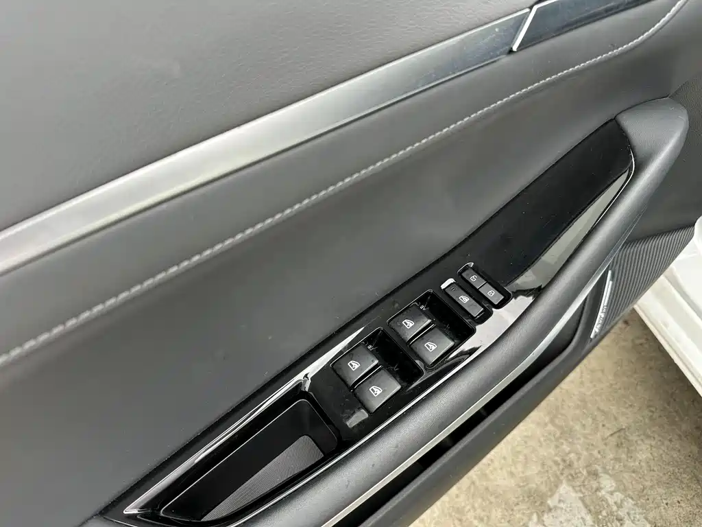 Changan Eado PLUS 2023 1.5T DCT Premium