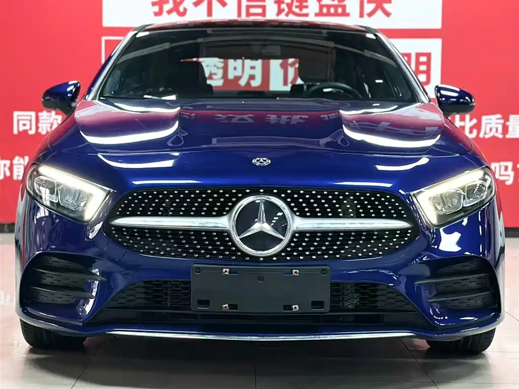 Mercedes-Benz A-Class 2021 A 200 L Sport Sedan Fashion Edition