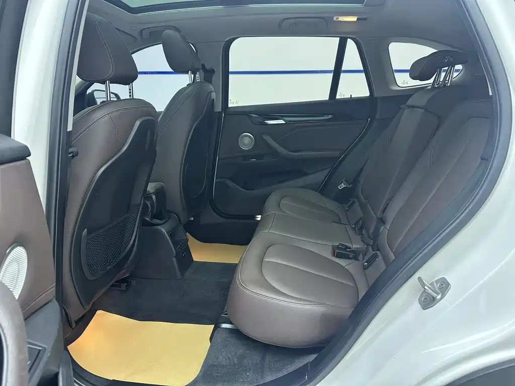 2021 BMW X1 LCI sDrive20i Style