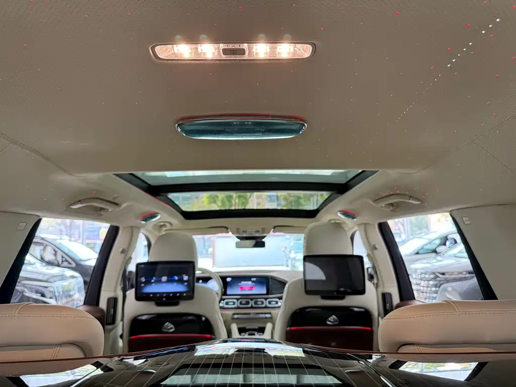Mercedes-Benz GLS 450 4MATIC Luxury 2026