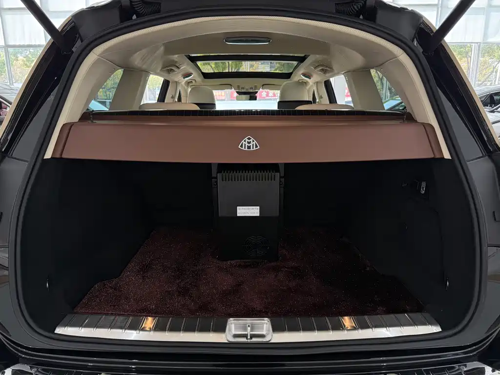 Mercedes-Benz GLS 450 4MATIC Luxury 2026