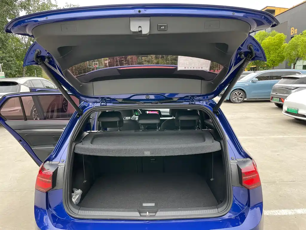 Golf 2023 280TSI DSG R-Line Lite