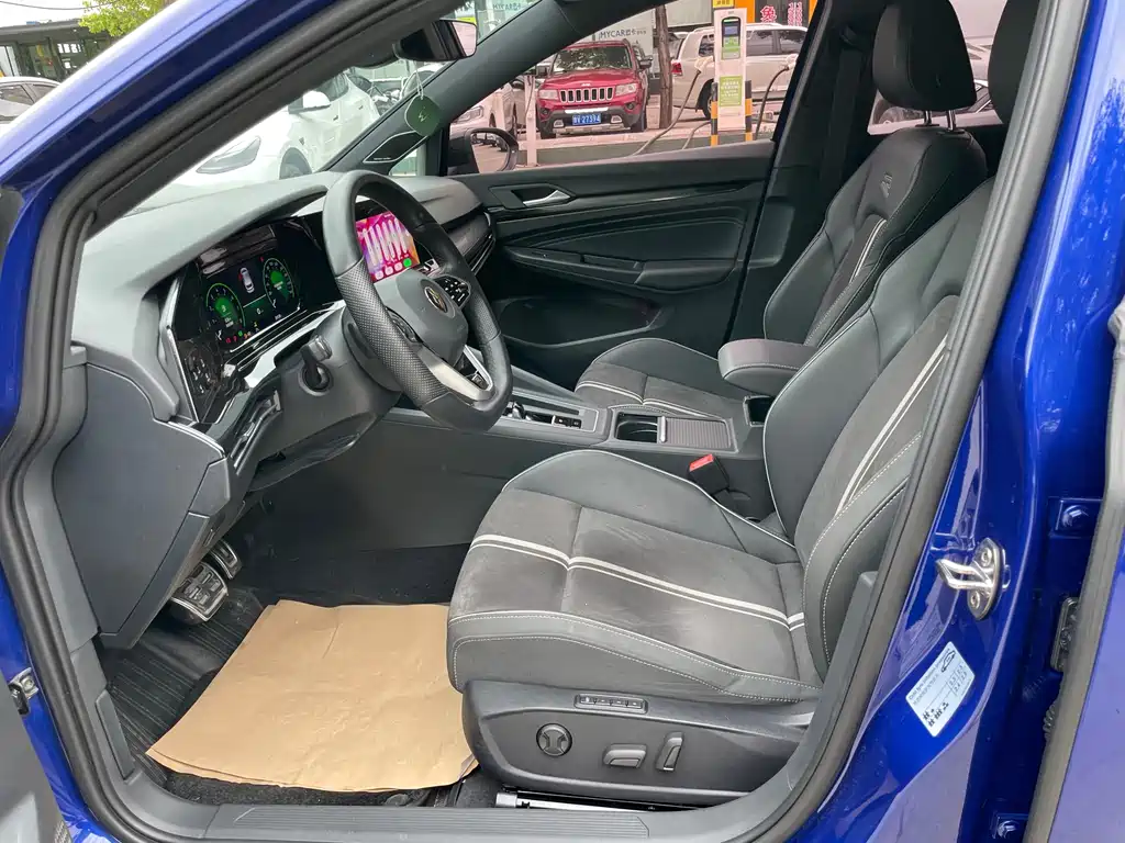 Golf 2023 280TSI DSG R-Line Lite