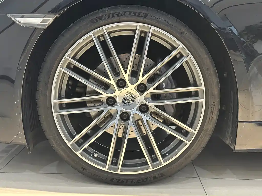 Porsche 718 Cayman 2.0T