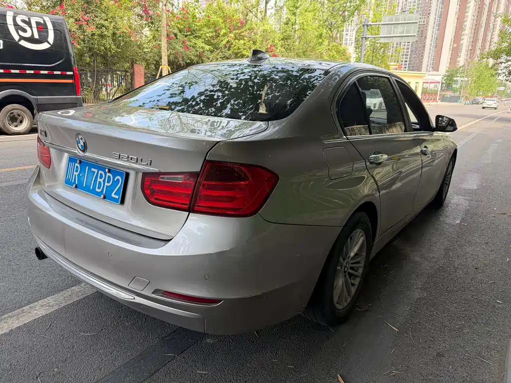 BMW 3 Series 2013 320Li Fashion Edition