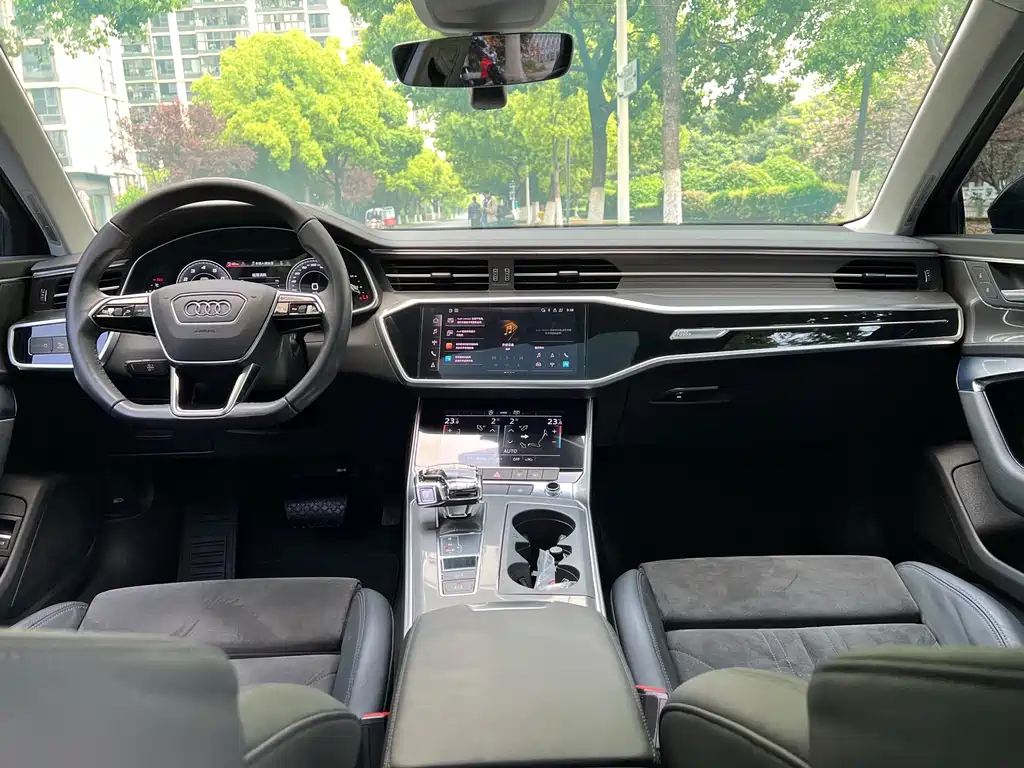 Audi A6 Avant 2021 45 TFSI