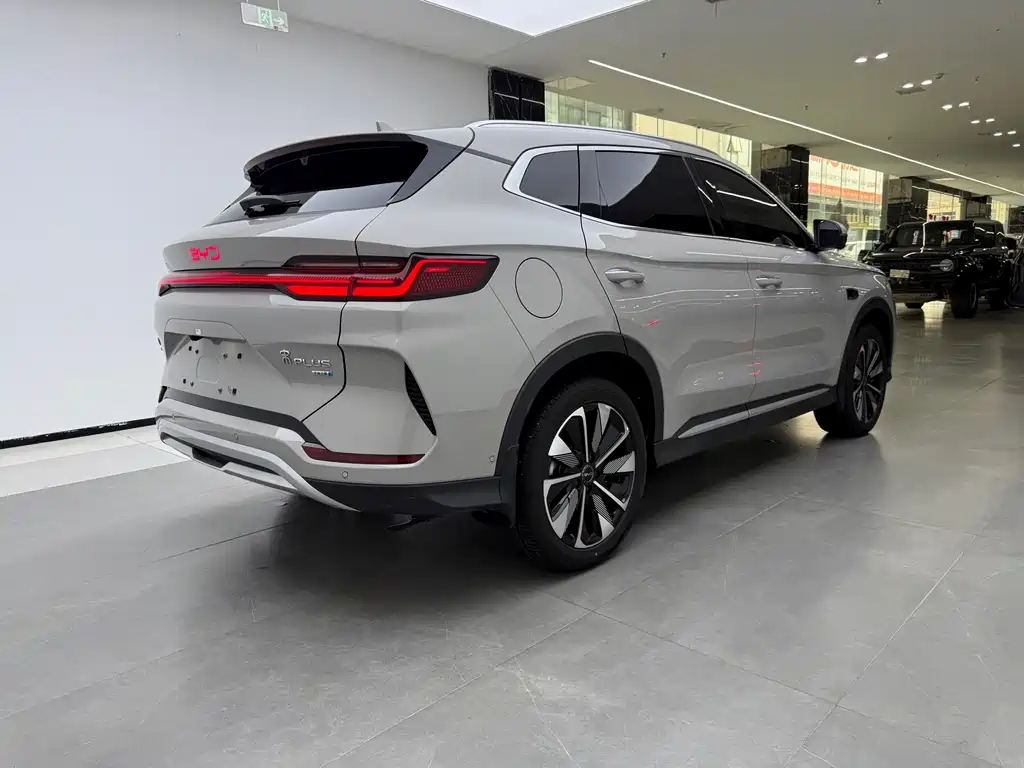 BYD Song PLUS EV 2025 Intelligent Driving Edition 520km Luxury Trim