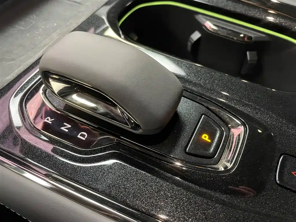 Zeekr 009 2024 Seven-Seater Aisle Edition AWD 108kWh