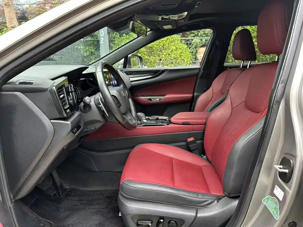 Lexus NX 350h 2022