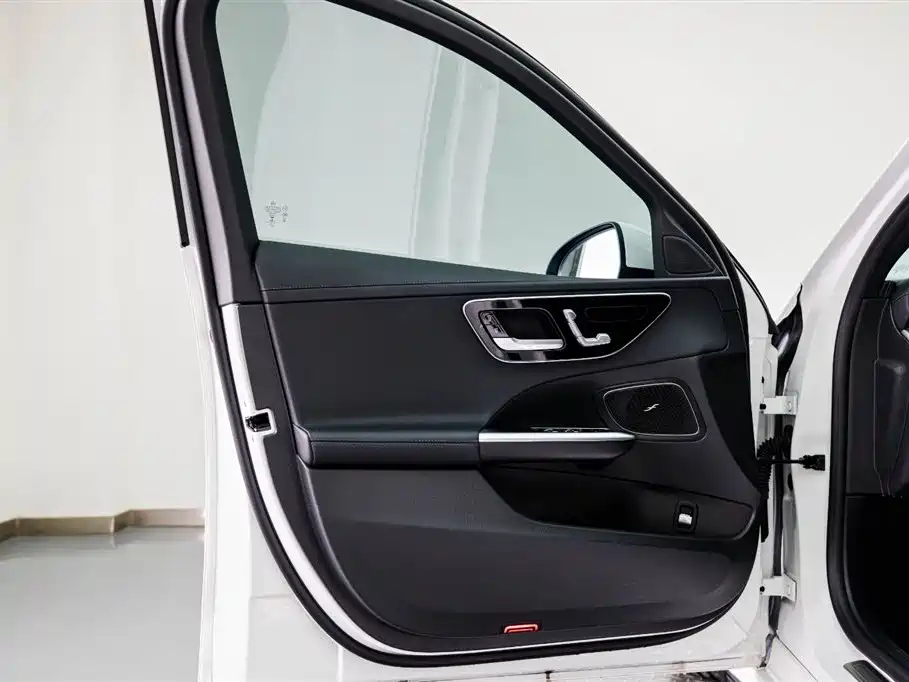 Mercedes-Benz C-Class 2023 C 200 L Sport Edition