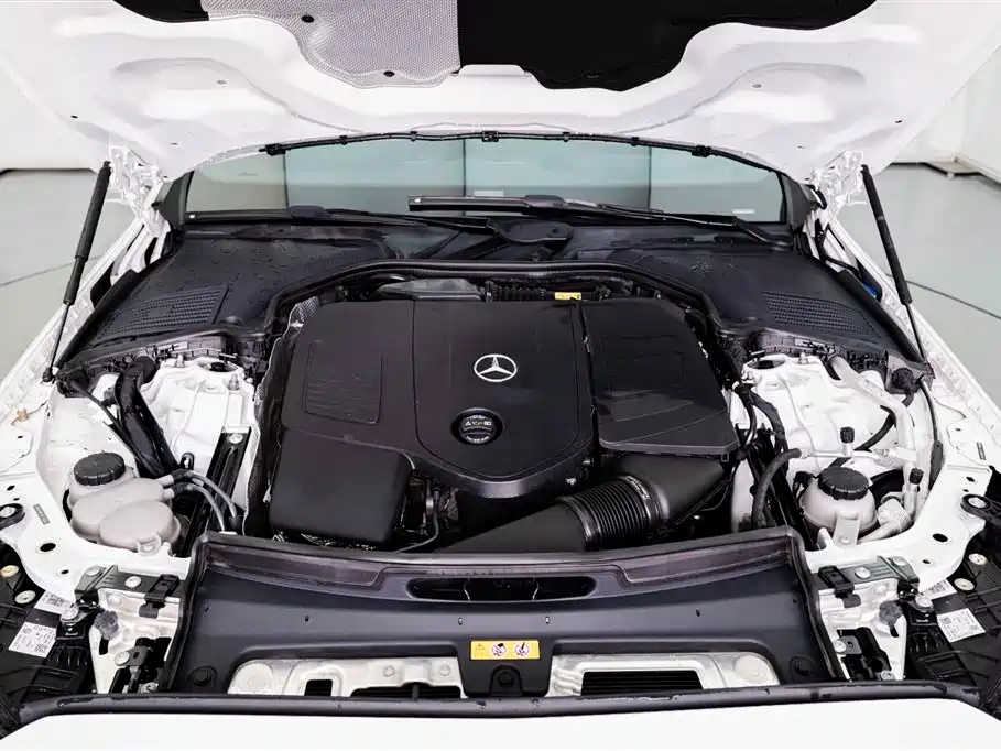 Mercedes-Benz C-Class 2023 C 200 L Sport Edition