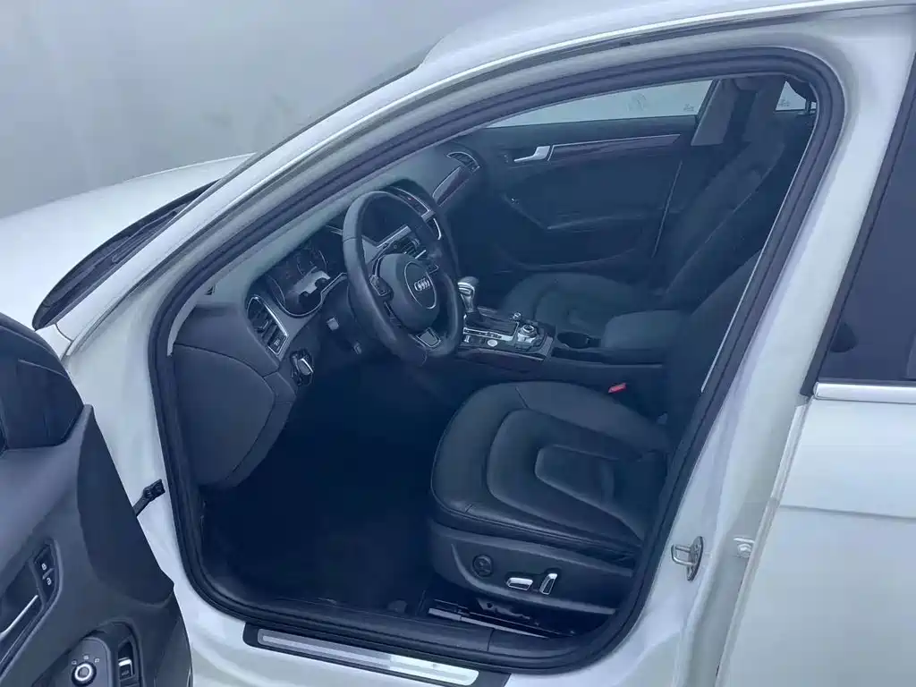 Audi A4L 2013 30 TFSI Automatic Comfort