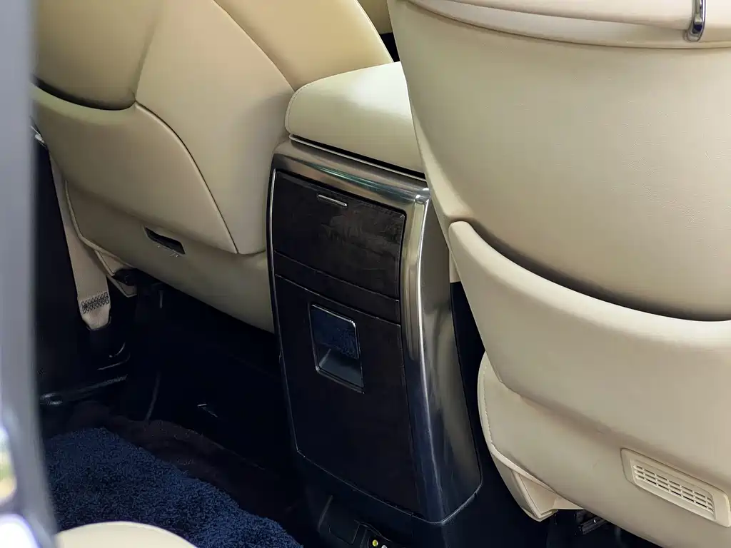 Toyota Vellfire 2019 Hybrid 2.5L HV Premium Edition