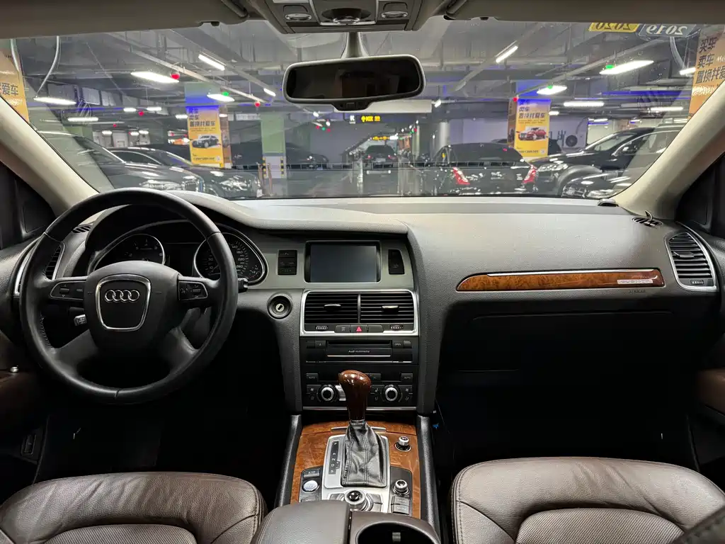Audi Q7 2010 3.6 FSI quattro Luxury Edition